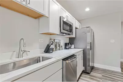 300 Peachtree Street NE #3B, Atlanta, GA 30308 - Photo 24