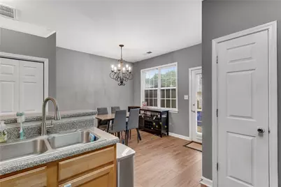 1791 Heights Circle NW, Kennesaw, GA 30152 - Photo 10