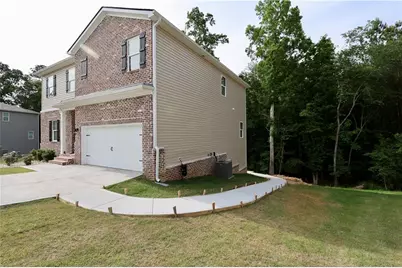 2105 Jessica Way, Conyers, GA 30012 - Photo 2