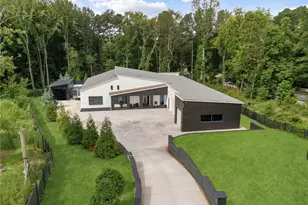 3240 Smithtown Rd, Suwanee, GA 30024 - Photo 112