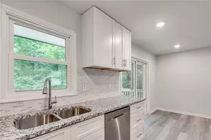 6030 Ridge Dr SE, Mableton, GA 30126 - Photo 12