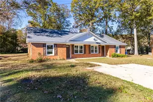 501 Timber Ridge Ct, Lawrenceville, GA 30046 - Photo 2