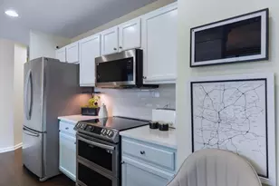 3040 Peachtree Rd NW, Atlanta, GA 30305 - Photo 6