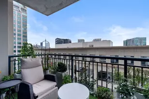 3040 Peachtree Rd NW, Atlanta, GA 30305 - Photo 16