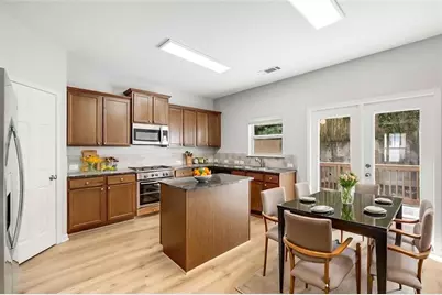 1781 Liberty Parkway NW, Atlanta, GA 30318 - Photo 12