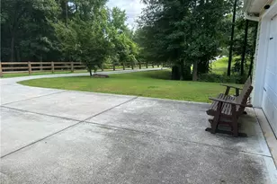 257 Clearwater Dr, Monroe, GA 30655 - Photo 8