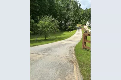 257 Clearwater Drive, Monroe, GA 30655 - Photo 10