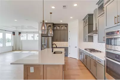 6824 Bungalow Road, Flowery Branch, GA 30542 - Photo 10