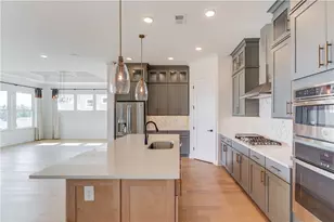 6824 Bungalow Road, Flowery Branch, GA 30542 - Photo 10