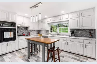 240 Beachland Drive, Atlanta, GA 30342 - Photo 12