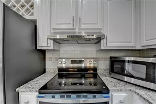 1795 Laurel Creek Dr, Lawrenceville, GA 30043 - Photo 22
