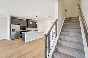 6070 Molo Ln, Cumming, GA 30041 - Photo 6