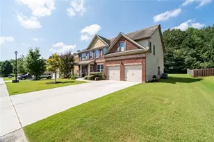 3227 Hollowstone Dr, Loganville, GA 30052 - Photo 4