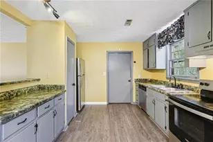 235 Mountain View Cir, Covington, GA 30016 - Photo 10