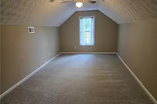 7001 Greenridge Dr, Loganville, GA 30052 - Photo 38