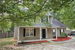 7001 Greenridge Dr, Loganville, GA 30052 - Photo 2