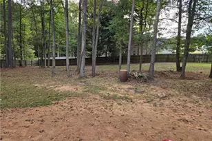 7001 Greenridge Dr, Loganville, GA 30052 - Photo 44