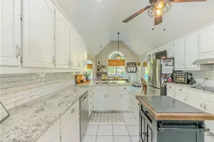 6015 Cedar Lake Trail, Loganville, GA 30052 - Photo 16