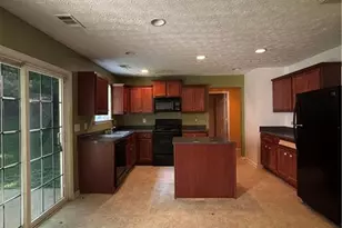 680 Dot Dr, Atlanta, GA 30349 - Photo 6