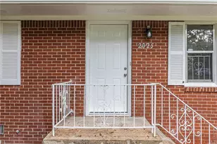 2025 East Dr, Decatur, GA 30032 - Photo 4