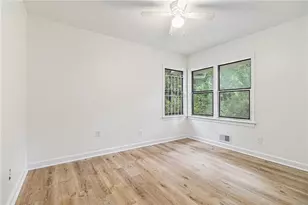 2025 East Dr, Decatur, GA 30032 - Photo 12