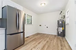 2025 East Dr, Decatur, GA 30032 - Photo 12