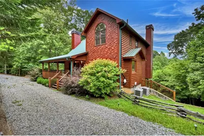 365 Trails End Summit, Ellijay, GA 30540 - Photo 2