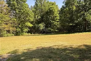 2018 Star Point Rd, Carrollton, GA 30116 - Photo 32