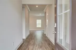 5326 Windridge Pkwy, Gainesville, GA 30507 - Photo 2