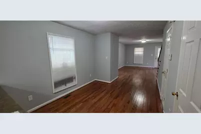 688 Smith Street SW, Atlanta, GA 30310 - Photo 2