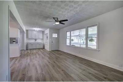 4749 Cox Street SE, Acworth, GA 30101 - Photo 10