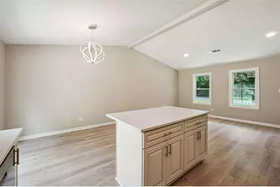 5017 Galbraith Circle, Stone Mountain, GA 30088 - Photo 10