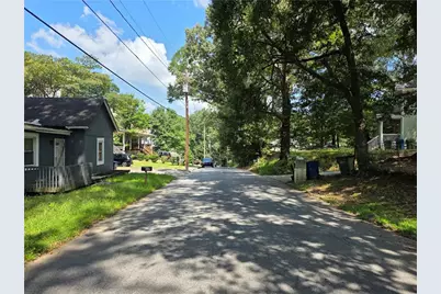 892 Ridge Avenue NW, Atlanta, GA 30318 - Photo 4