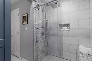 1214 Highland Bluff Dr S E, Atlanta, GA 30339 - Photo 18