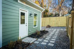 465 Hemlock Cir SE, Atlanta, GA 30316 - Photo 2