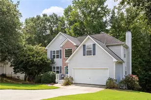 654 Weaver Falls Ct, Loganville, GA 30052 - Photo 2