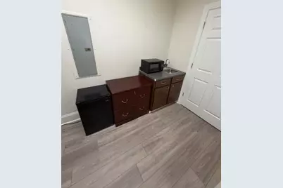 2325 Log Cabin Drive #103, Atlanta, GA 30339 - Photo 12