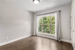 4312 Parkside Pl, Atlanta, GA 30342 - Photo 12