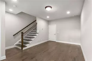 4312 Parkside Pl, Atlanta, GA 30342 - Photo 20