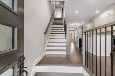 4312 Parkside Place, Atlanta, GA 30342 - Photo 2