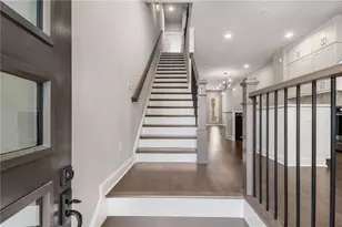 4312 Parkside Pl, Atlanta, GA 30342 - Photo 2