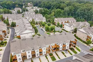 4312 Parkside Pl, Atlanta, GA 30342 - Photo 28