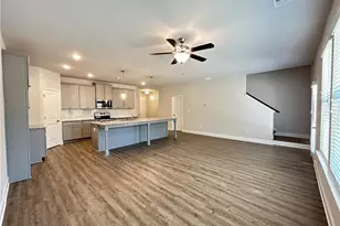 2606 Mills Commons Dr, Decatur, GA 30034 - Photo 10