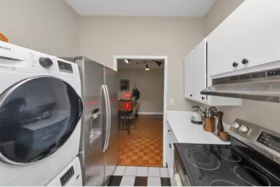 3060 Pharr Court North NW #608, Atlanta, GA 30305 - Photo 10