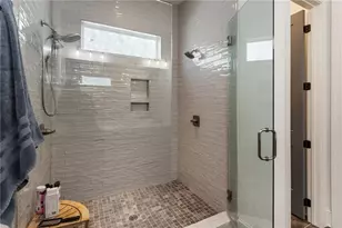 5902 Mitchell St, Flowery Branch, GA 30542 - Photo 16