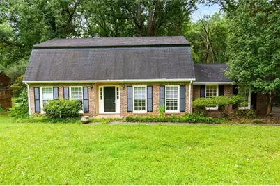 2067 SW Crescent Drive SW, Snellville, GA 30078 - Photo 1