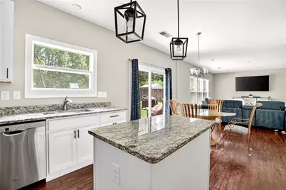 6440 Lantana Village Way, Cumming, GA 30028 - Photo 14