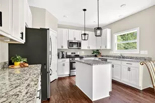 6440 Lantana Village Way, Cumming, GA 30028 - Photo 16