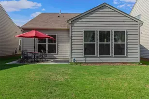 555 Beautyberry Dr, Griffin, GA 30223 - Photo 2