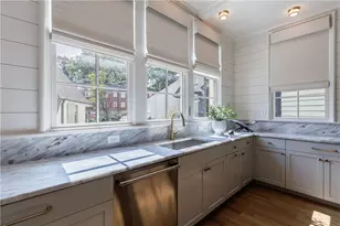 81 Delmont Dr NE, Atlanta, GA 30305 - Photo 16